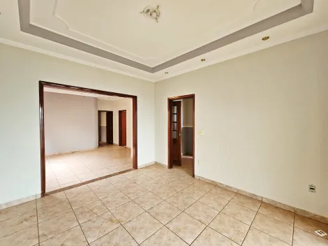 Alugar Casa / Sobrado Padrão em Ribeirão Preto. apenas R$ 3.300,00