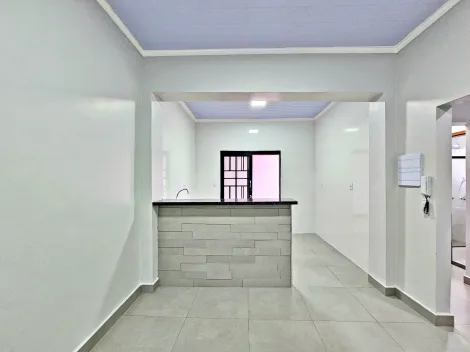 Alugar Casa / Sobrado Padrão em Ribeirão Preto. apenas R$ 2.000,00