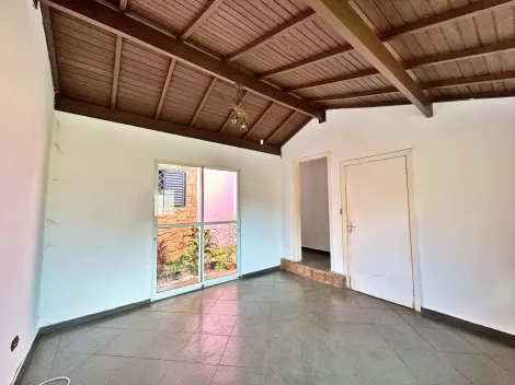 Alugar Casa / Padrão em Ribeirão Preto. apenas R$ 350.000,00