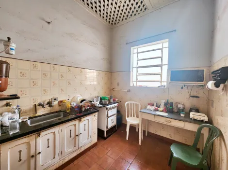 imagem 3 - Casa térrea mista à venda no Bairro Centro, próximo à Praça Sete de Setembro - Ribeirão Preto/SP. imagem 3 - Casa térrea mista à venda no Bairro Centro, próximo à Praça Sete de Setembro - Ribeirão Preto/SP.