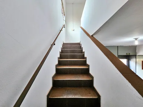 imagem 4 - Prédio Comercial para Locação: 440m² de área construída, próximo à Avenida Brasil - Vila Carvalho, Ribeirão Preto. imagem 4 - Prédio Comercial para Locação: 440m² de área construída, próximo à Avenida Brasil - Vila Carvalho, Ribeirão Preto.