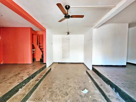 Alugar Casa / Sobrado Padrão em Ribeirão Preto. apenas R$ 2.300,00