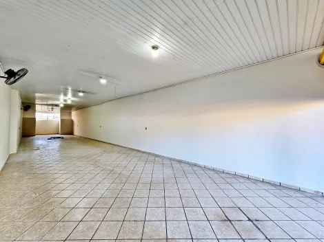 imagem 1 - Salão comercial para locação no Centro, próximo ao Posto Petrobras - Cravinhos/SP imagem 1 - Salão comercial para locação no Centro, próximo ao Posto Petrobras - Cravinhos/SP